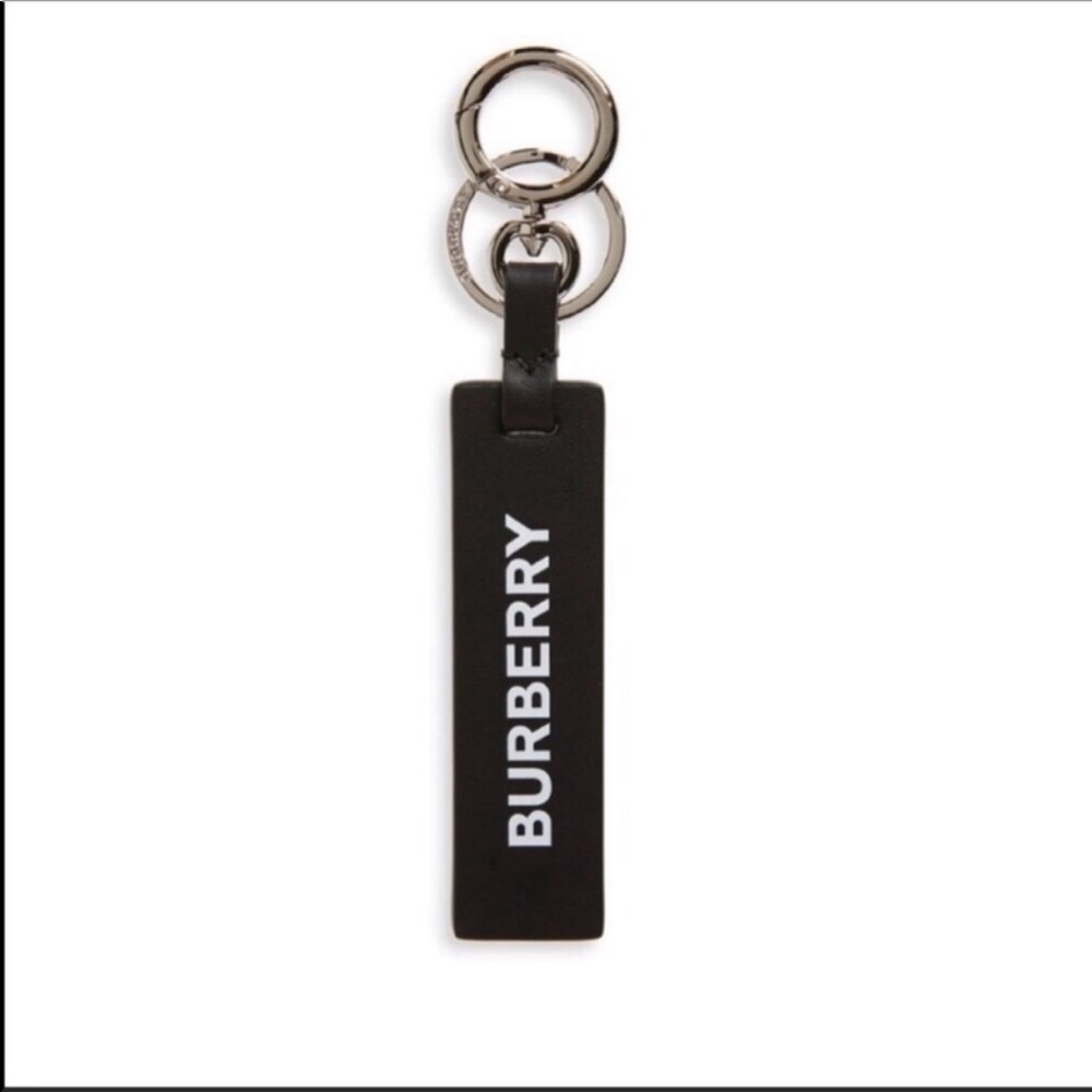 Authentic NWOT Burberry Kingdom Leather Key Ring